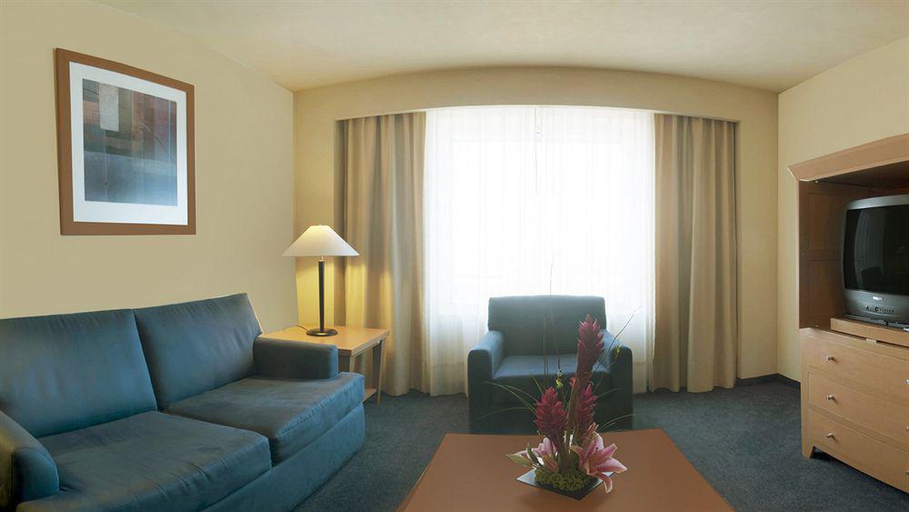 Fiesta Inn Cuautitlan Cuautitlán Izcalli Extérieur photo